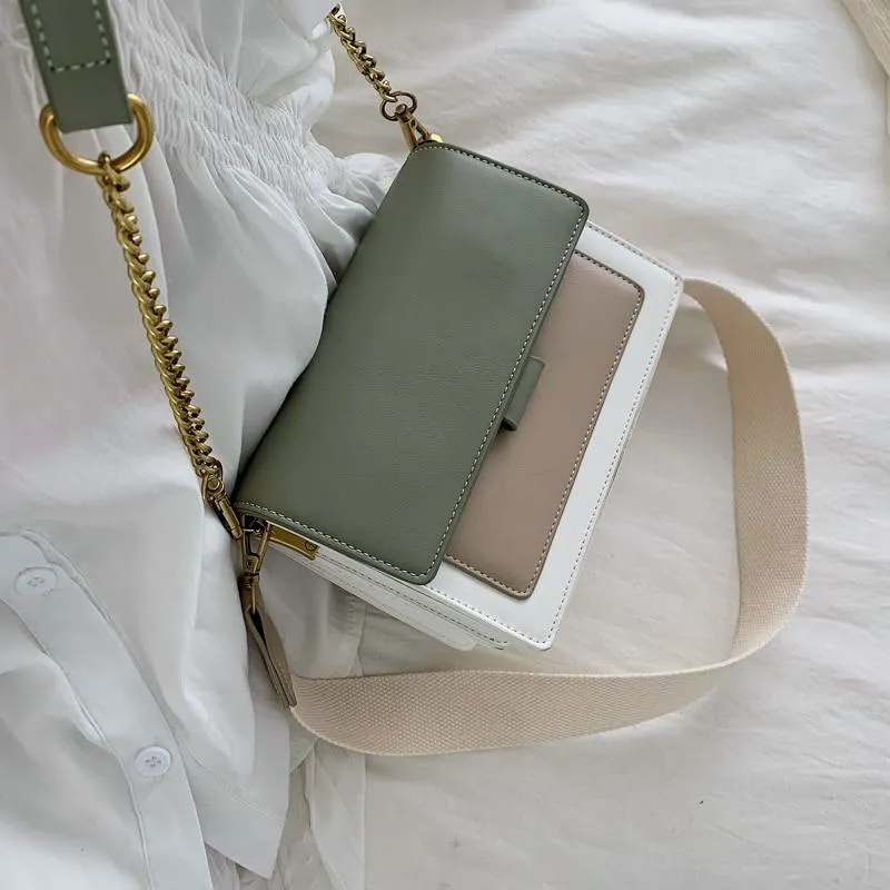 Contrast  Crossbody Bag