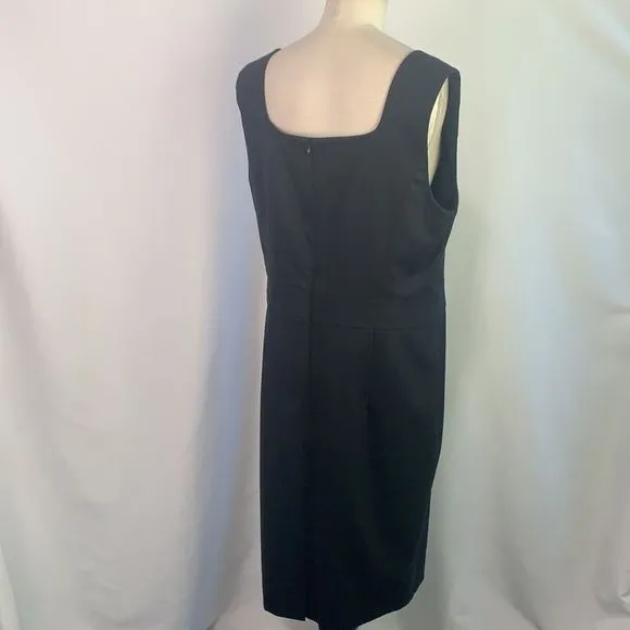 EscadaBlackVirgin Wool Blend Sheath Dress