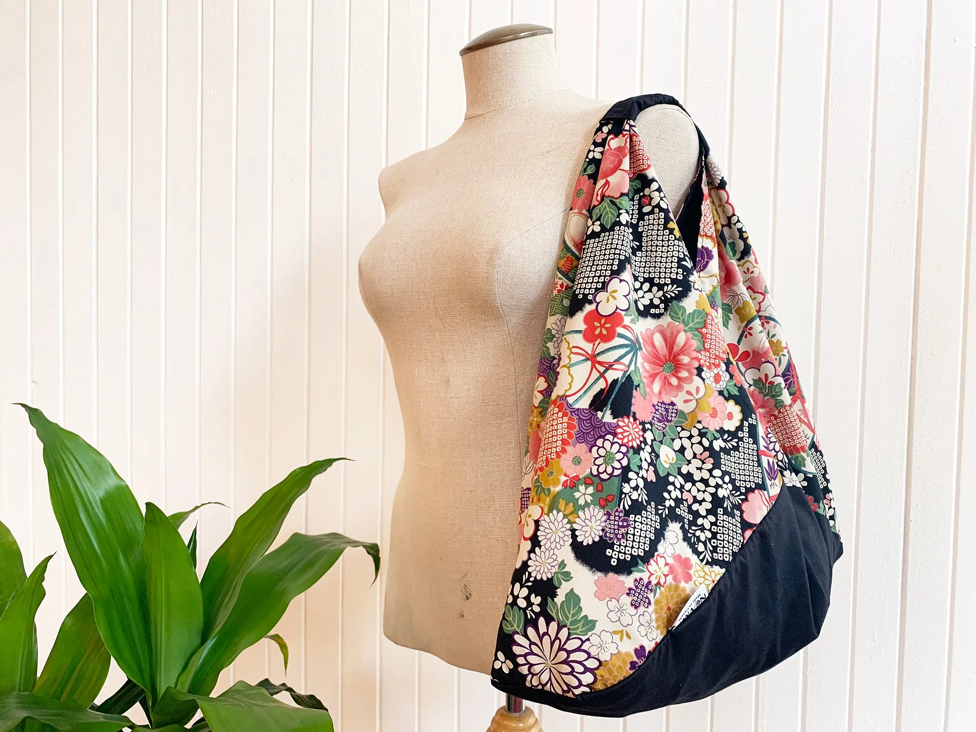 *Handmade* Origami bag | Market bag | Chrysanthemum (Black)