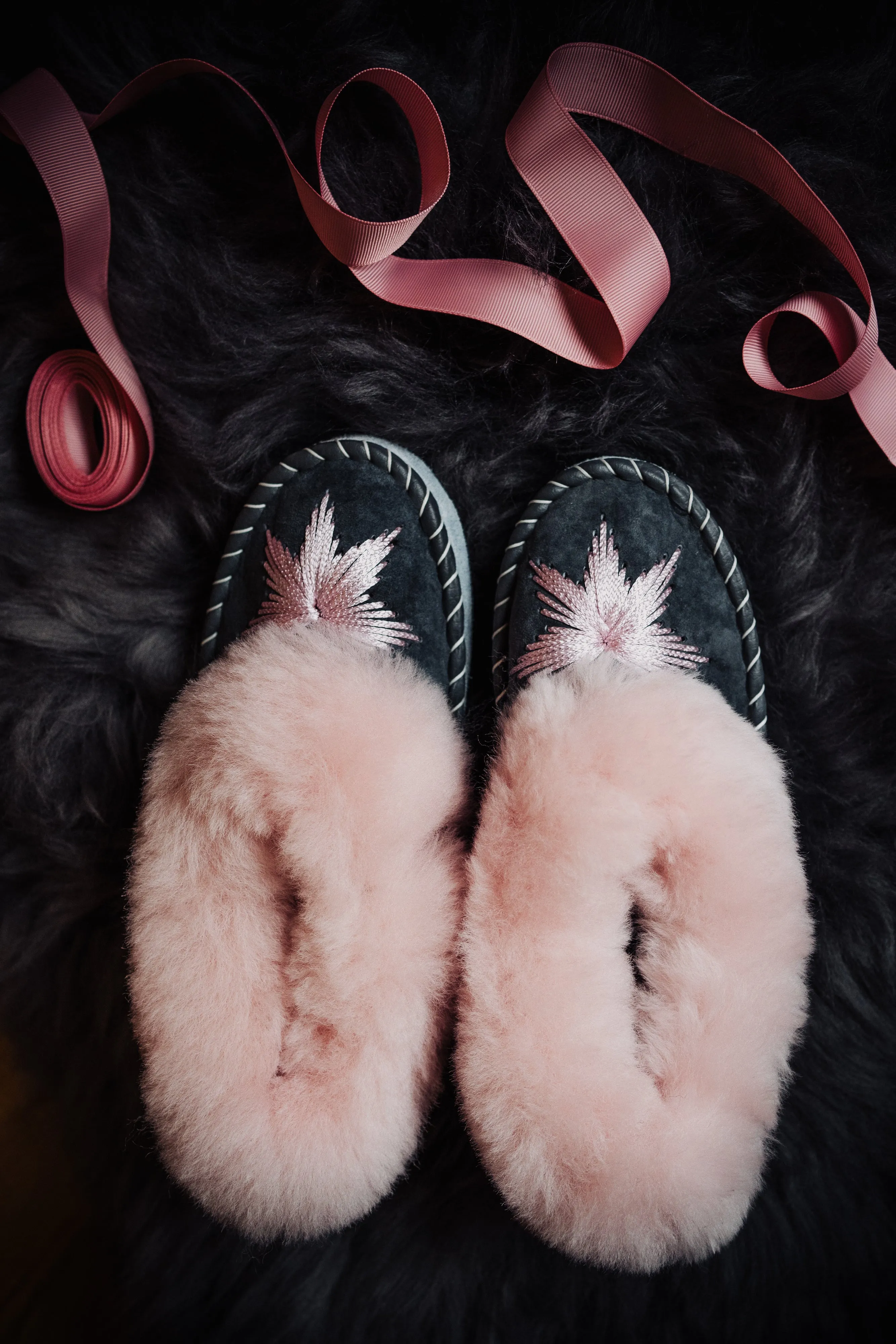 Sheepskin slippers Pink fur