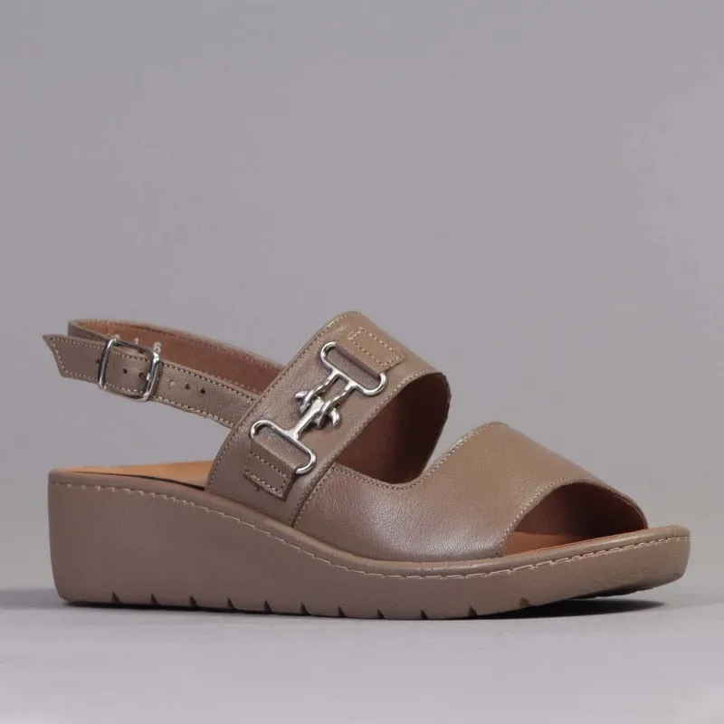 Slingback Sandal with Removable Footbed in Stone - 12532