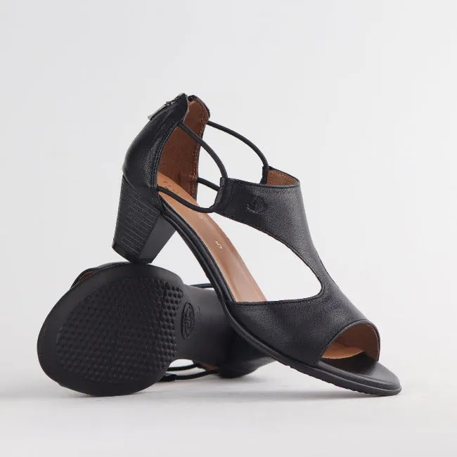 Wider Fit T-Bar Heel in Black  - 11645