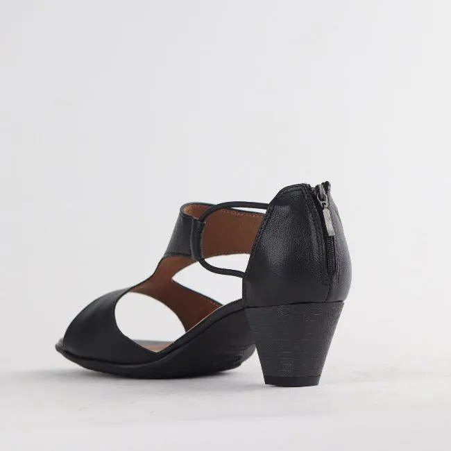 Wider Fit T-Bar Heel in Black  - 11645