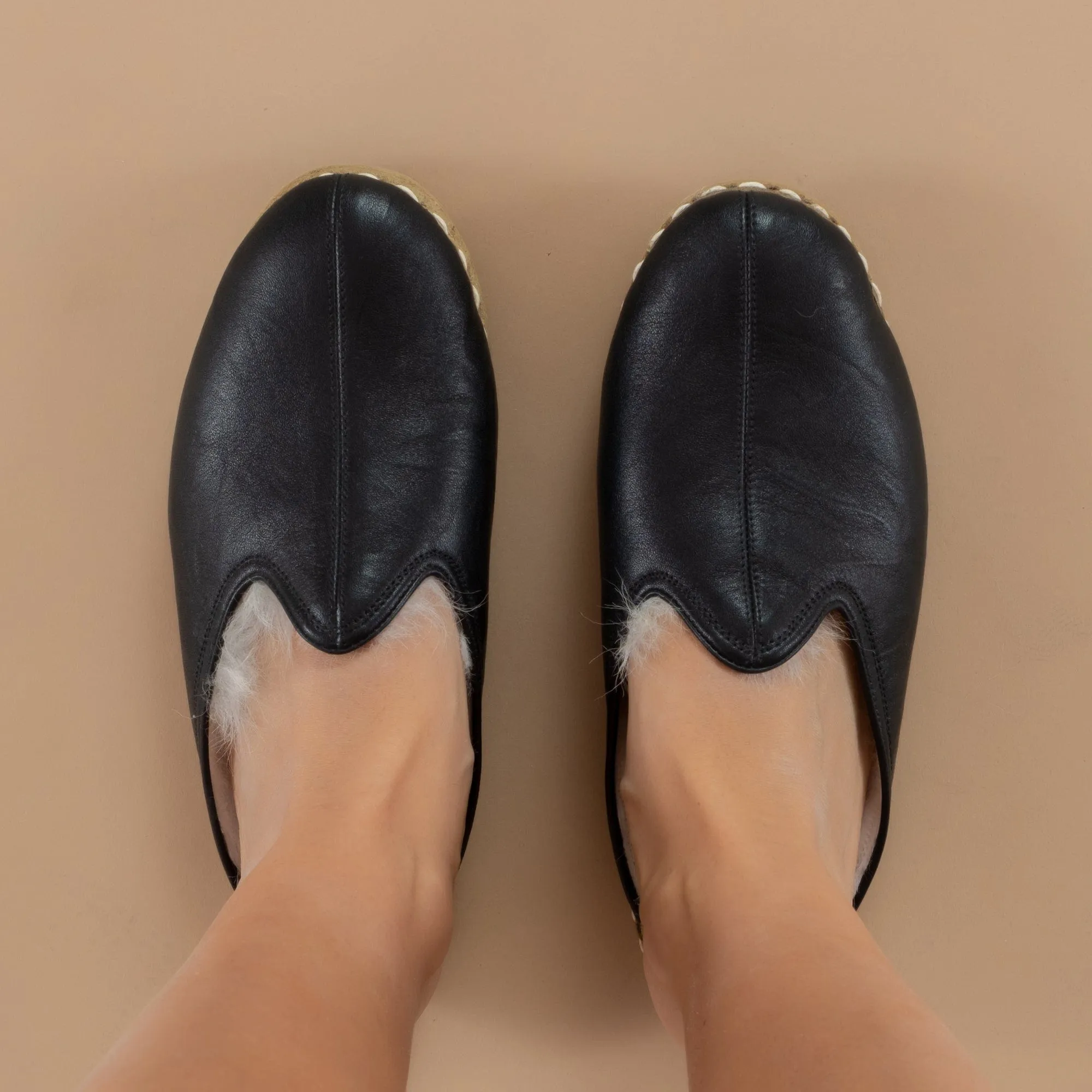 Women's Black Slipper Shearlings